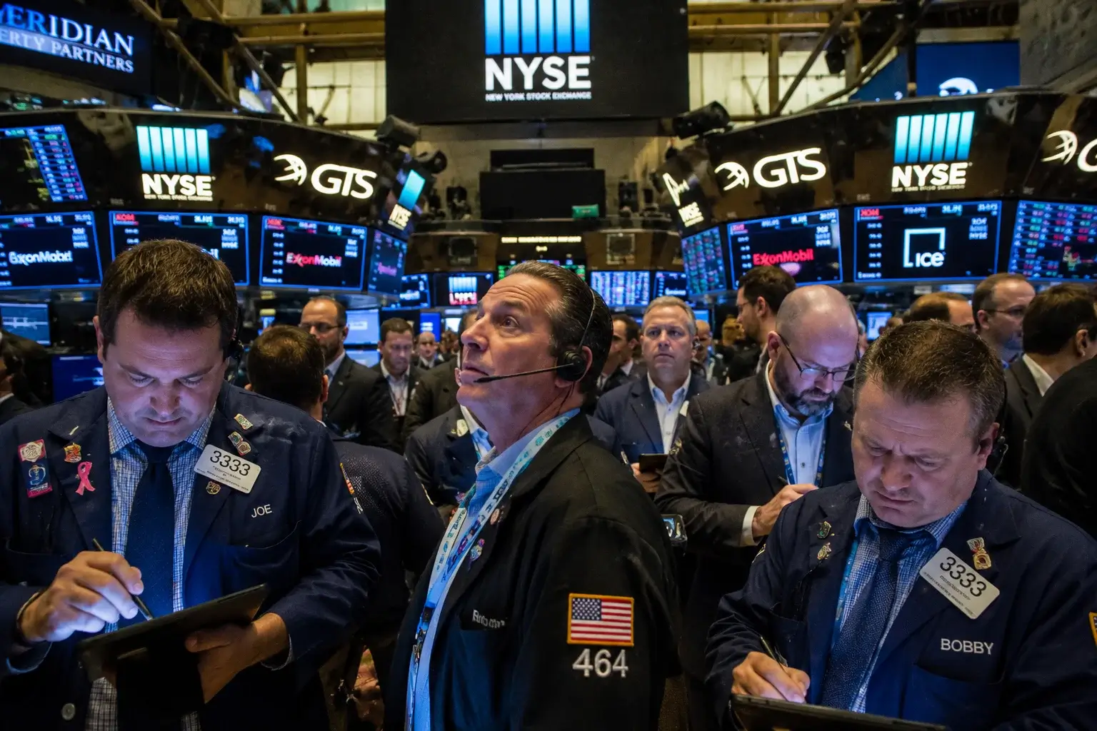 Stock Market Today: S&P 500 (^GSPC), Nasdaq (^IXIC) Edge Lower While Dow (^DJI) Gains as Oil Reverses; Dominion Stock (D) Soars on $67B NextEra Deal