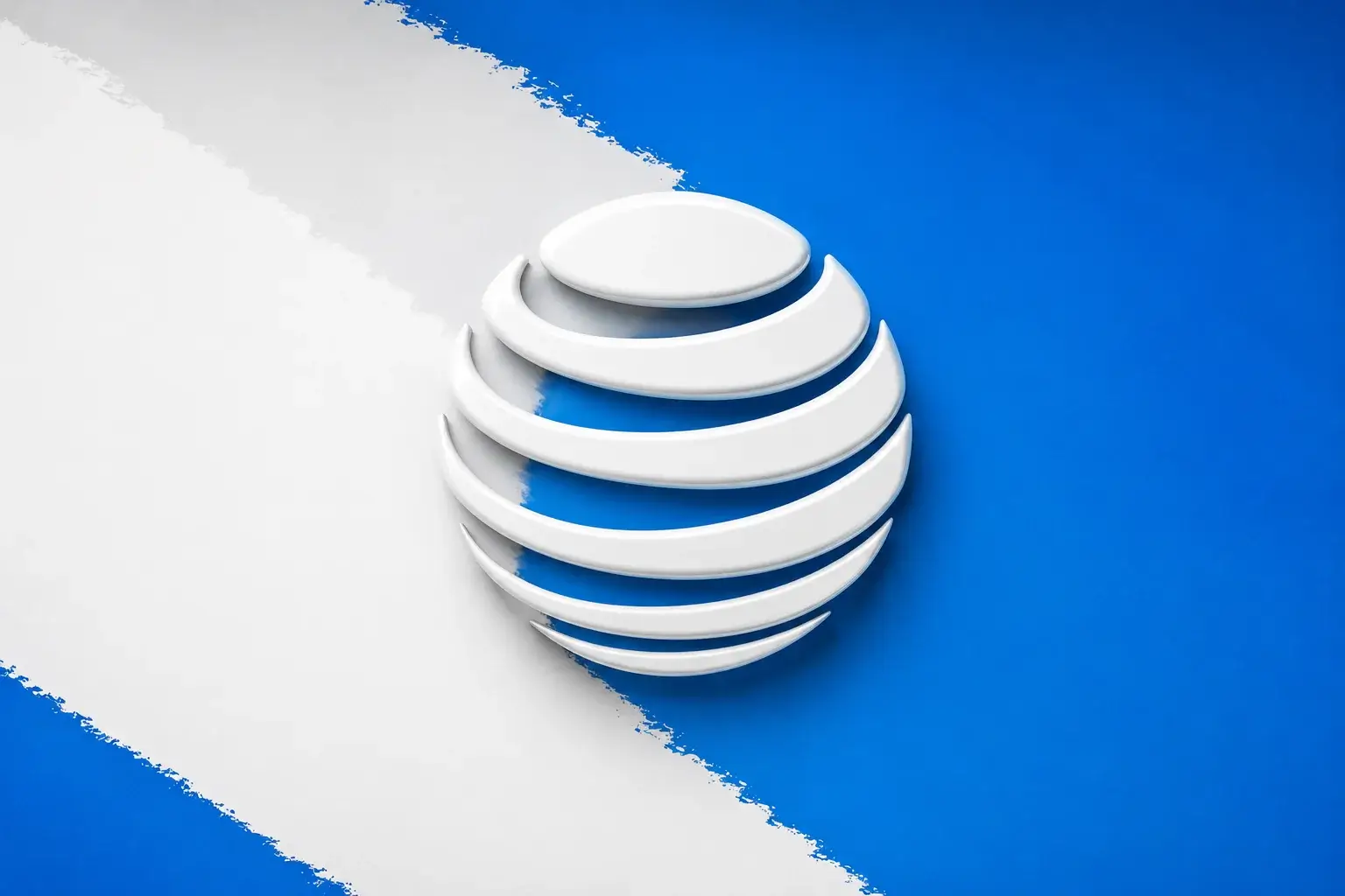 AT&T Stock Pinned at Its $22.32 Low Despite 421,000 Postpaid Adds and a $4.5B Free-Cash-Flow Floor, as High Rates Cap the Telecom