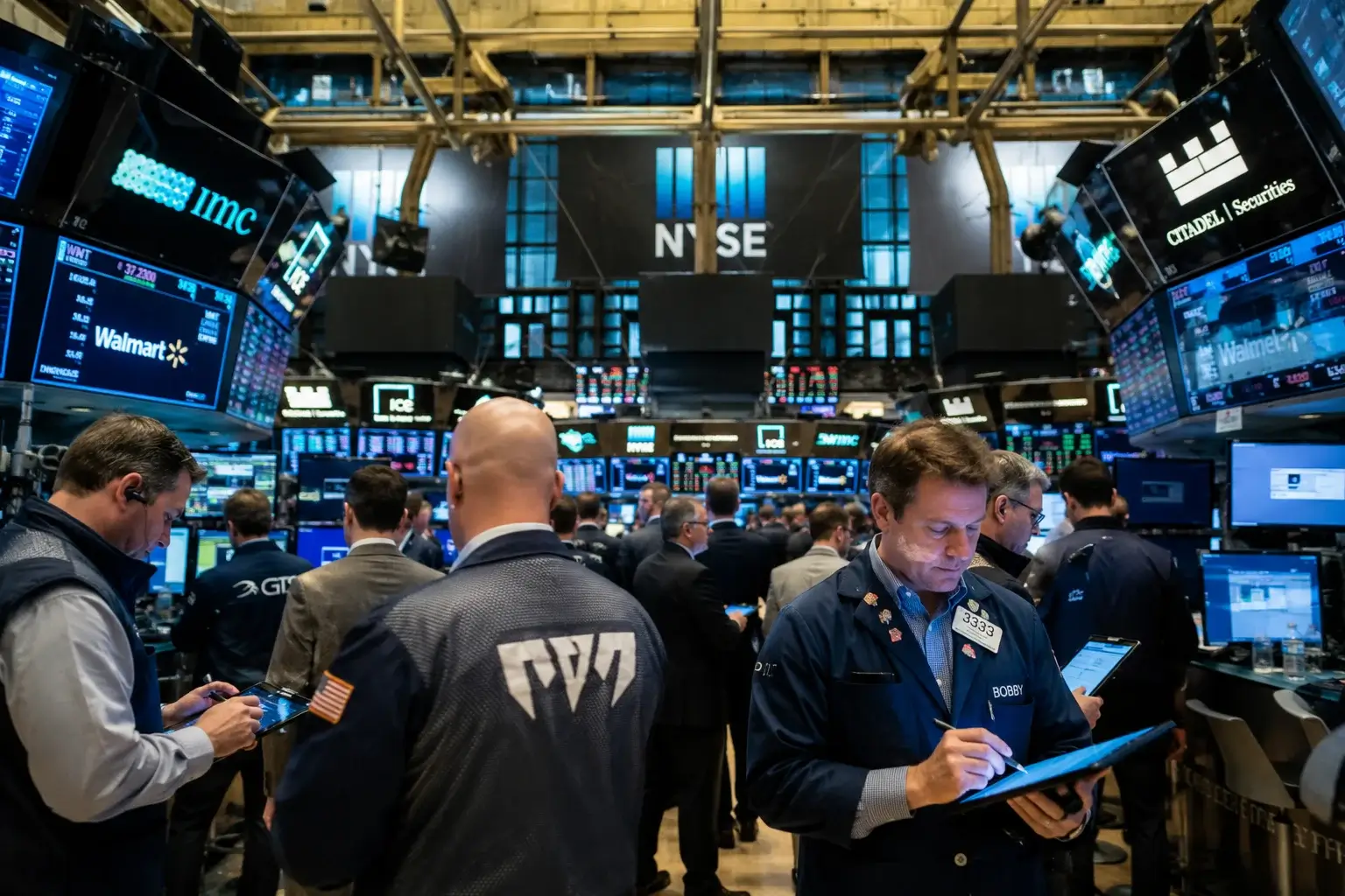 Dow DJI Holds +0.51% Near 52,233 as Oil Craters 6.5%, but Nasdaq IXIC Slips 0.25% and S&P 500 SPX Stalls at 7,411 on Chip-Equipment Rout